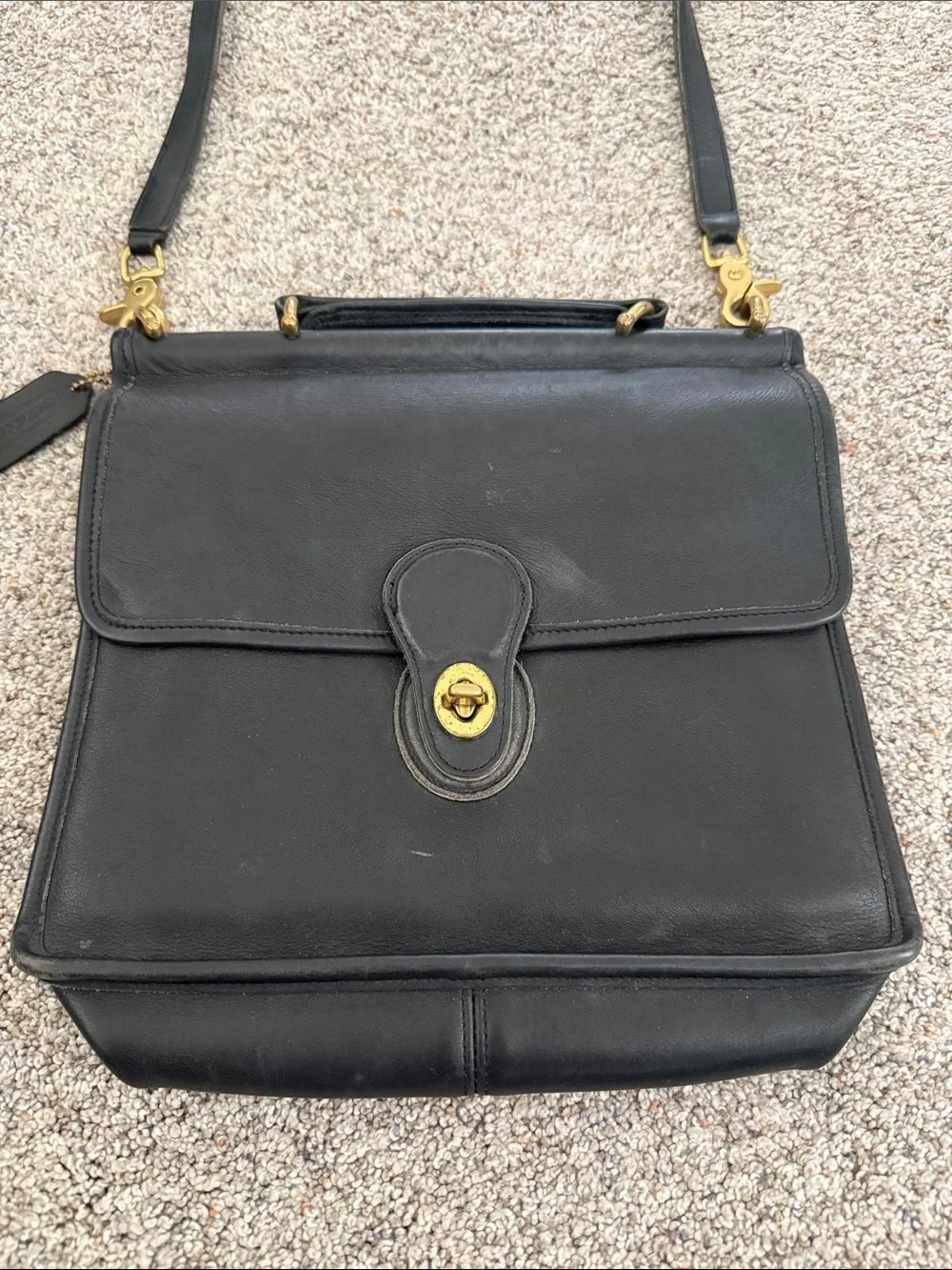 Coach Willis bag model 9927 black leather Vintage Gold Hardware
